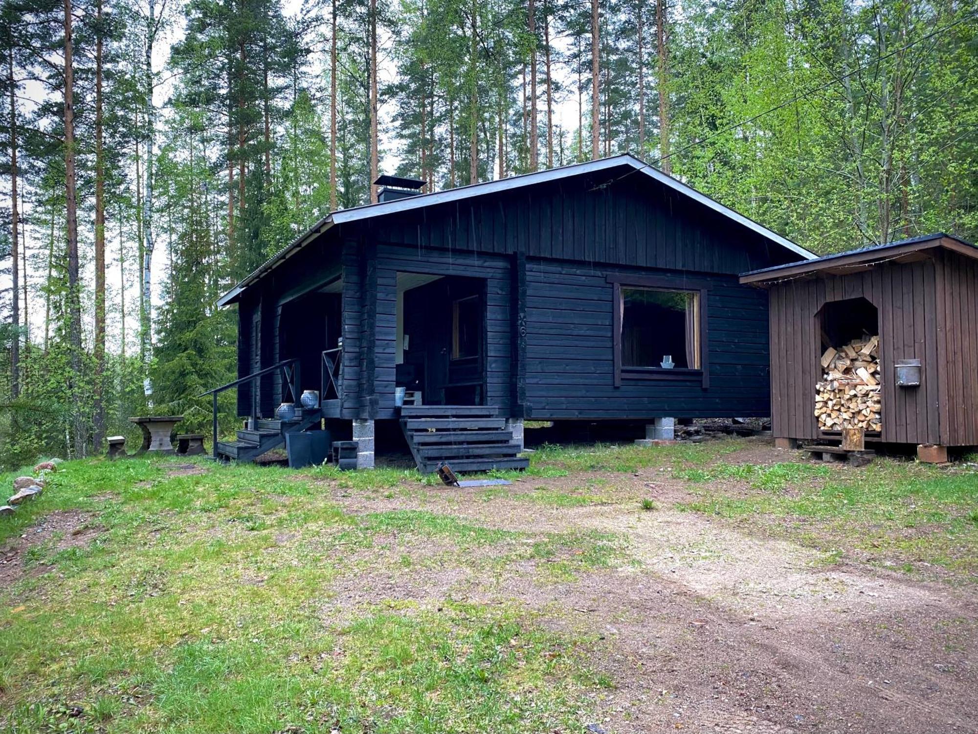 Iken Moekit Villa Heinola Bilik gambar